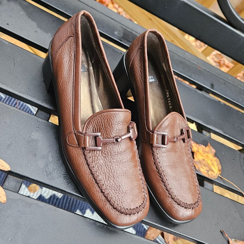 Stuart Weitzman Heeled Loafers Sz 7.5AA